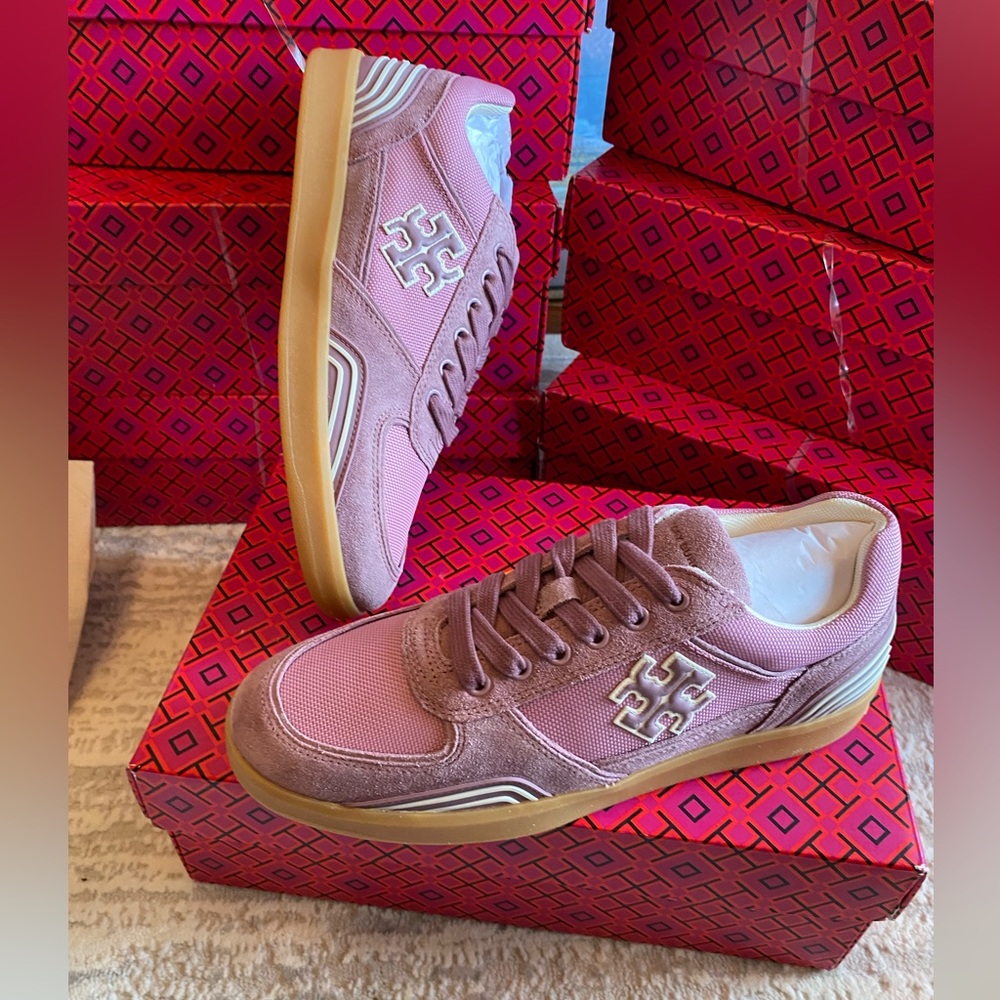Tory Burch Pink Sneakers with Gold Details - Picture 3 of 10